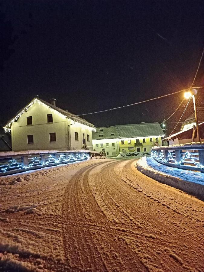 Apartma Rozle Mojstrana Exterior foto
