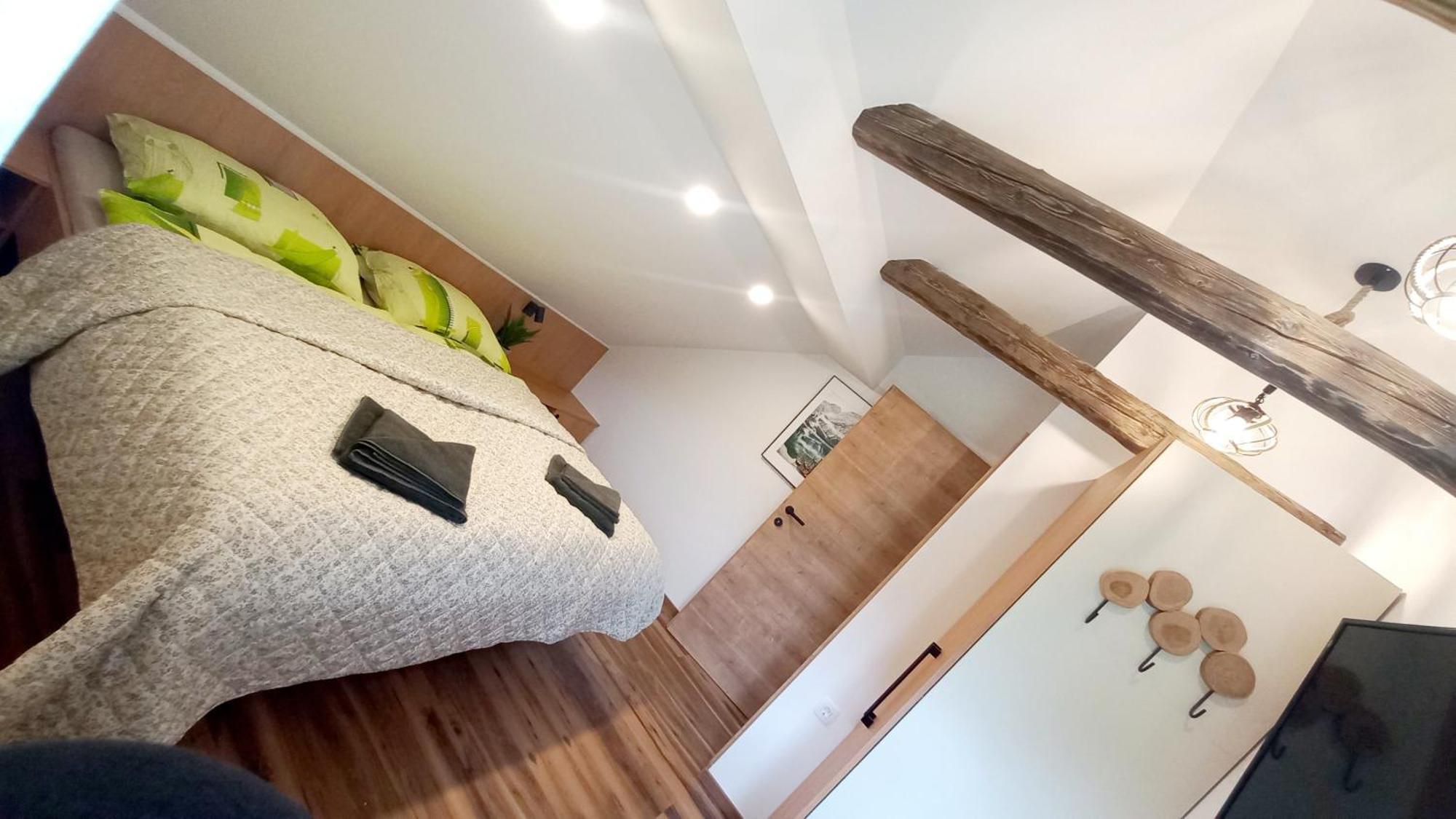 Apartma Rozle Mojstrana Exterior foto